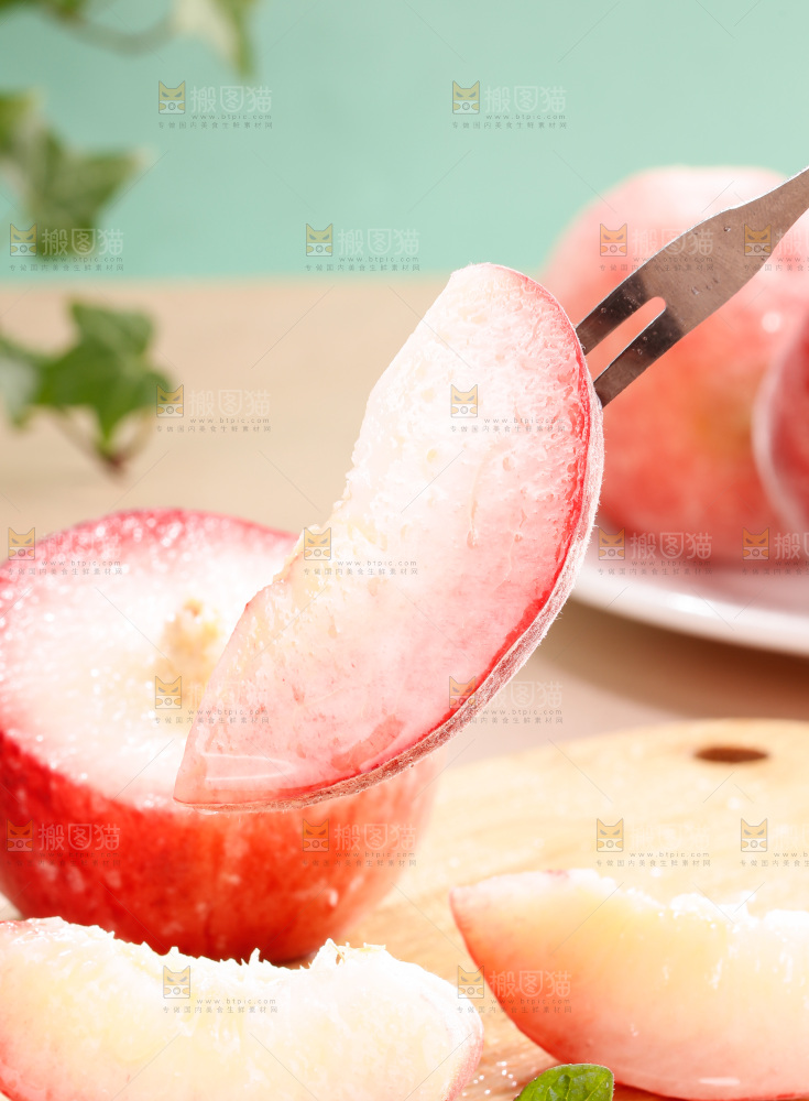 浅底上的春雪水蜜桃