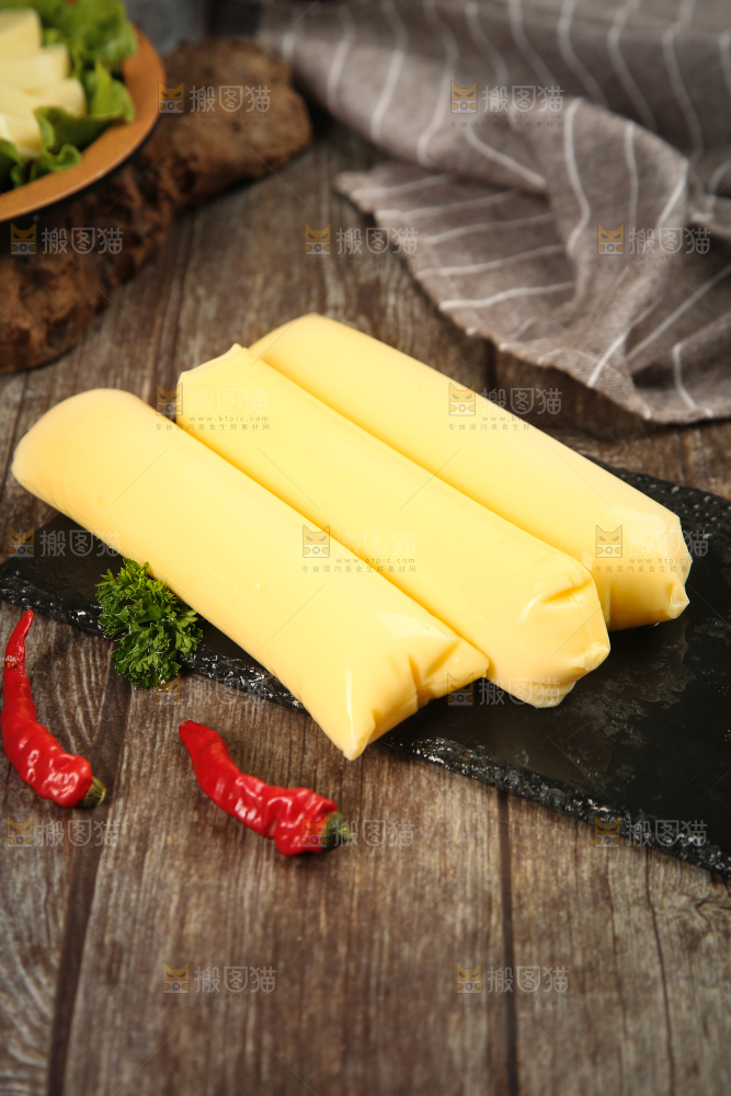 深底上的鸡蛋豆腐