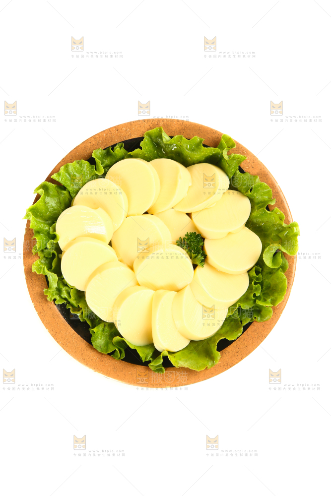 白底上的鸡蛋豆腐
