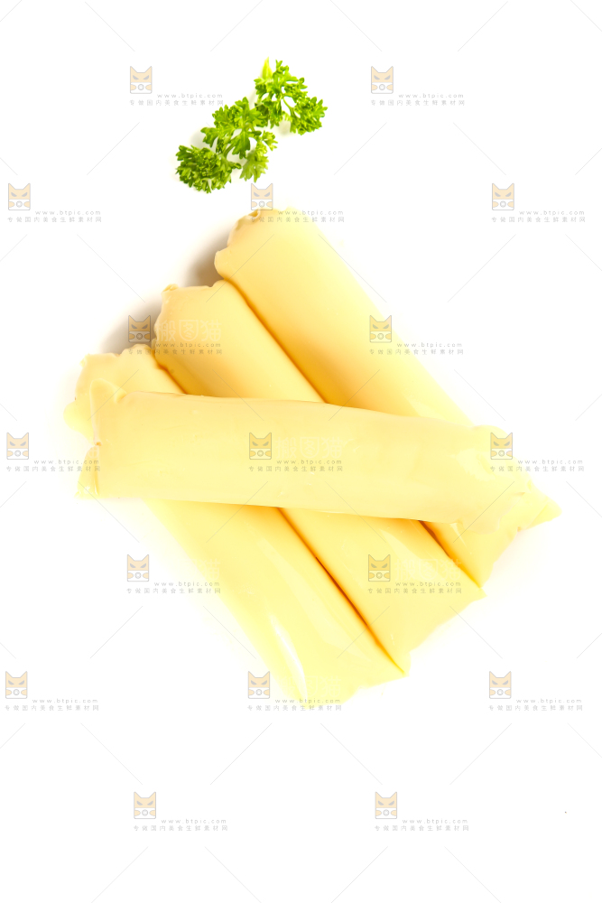 白底上的鸡蛋豆腐