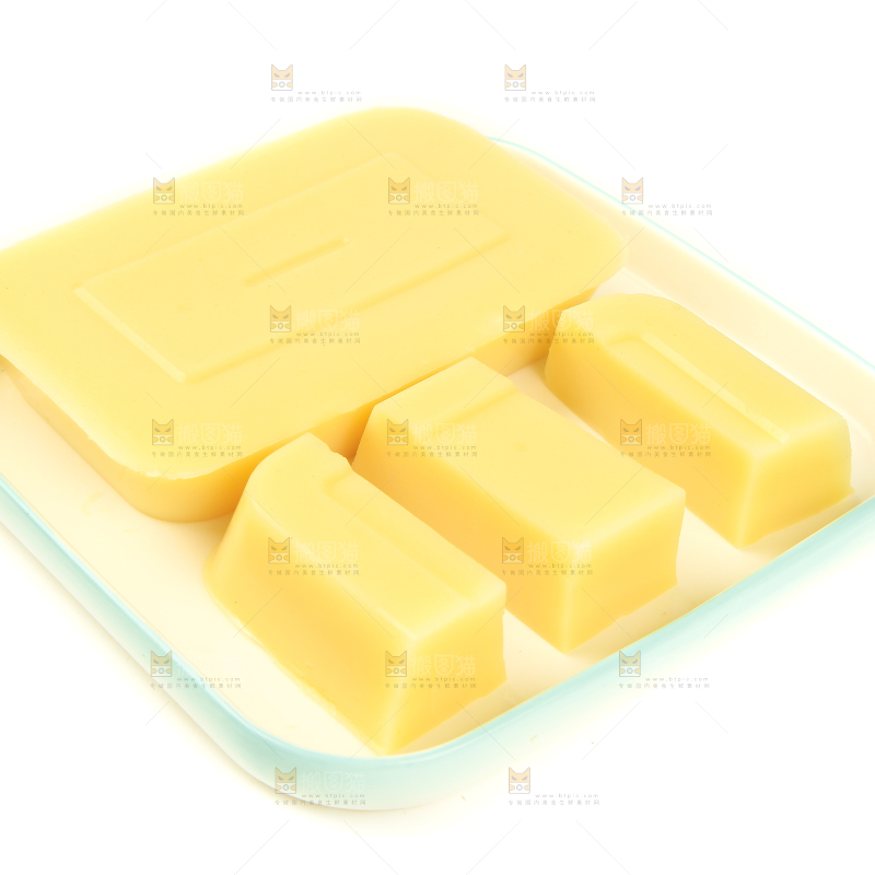 白底上的米豆腐