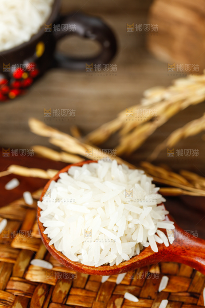 深底上的五常大米