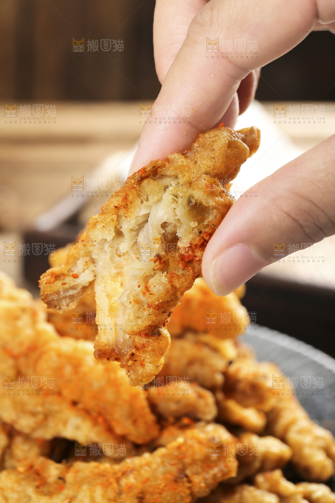 木底上的小酥肉
