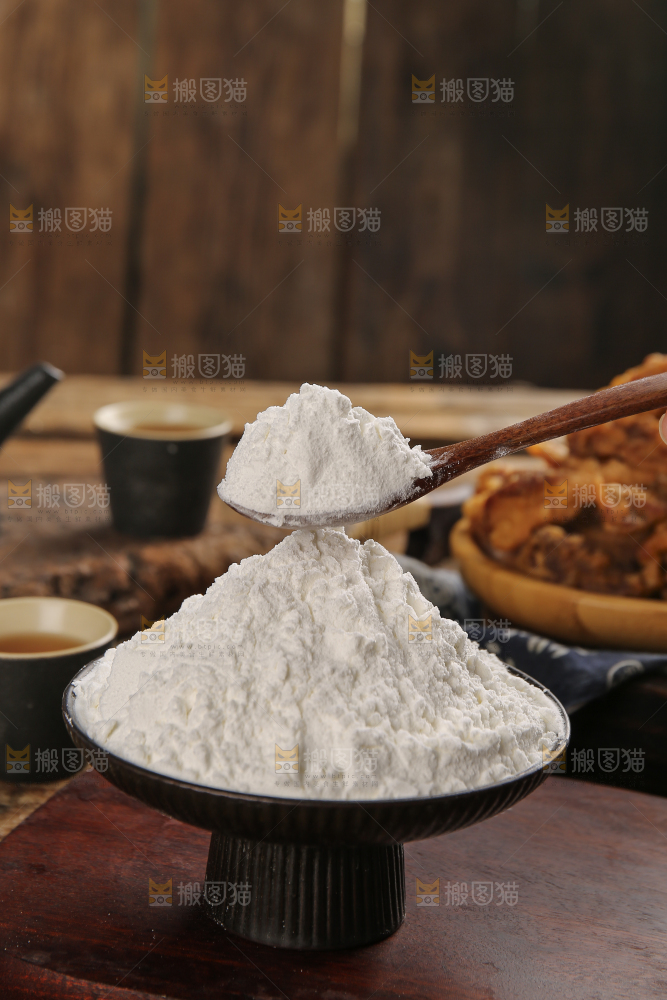 深底上的豌豆淀粉