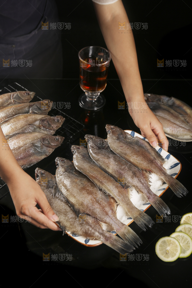 深底上的鲽鱼