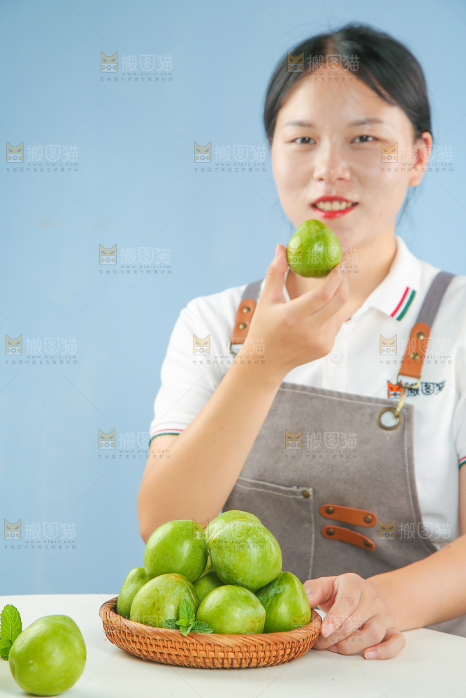 浅底上的奈李