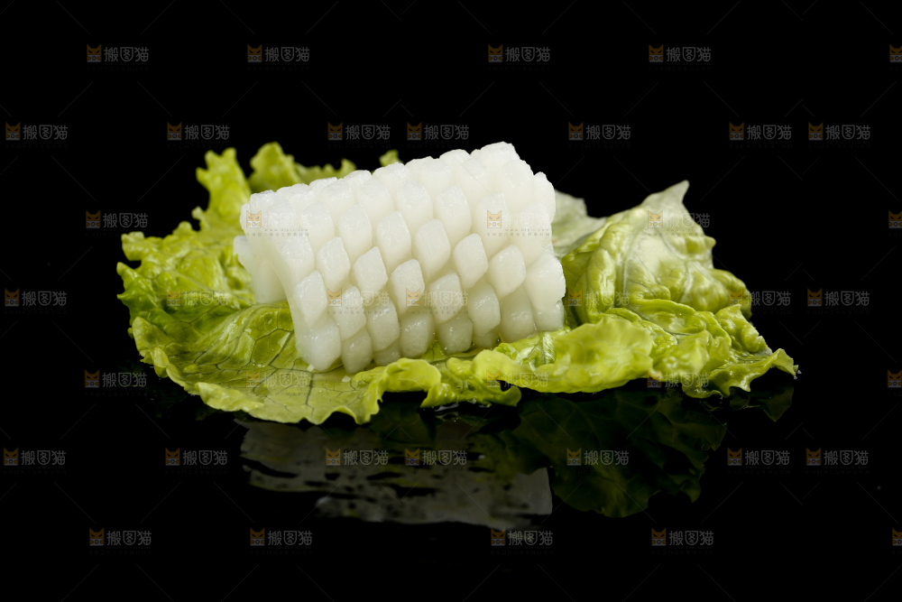 深底上的鱿鱼花