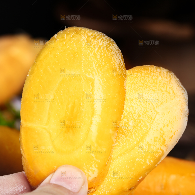 深底上的黄萝卜