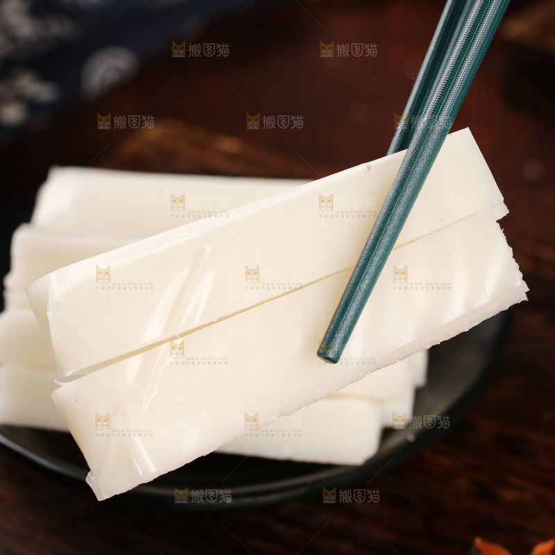 深底上的年糕