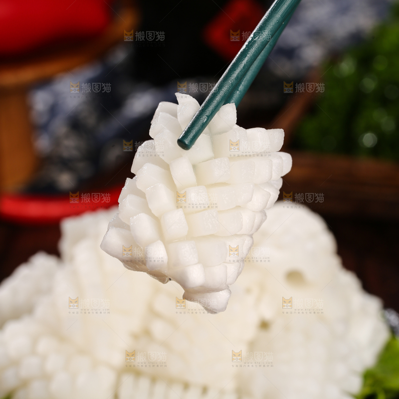 深底上的鱿鱼花