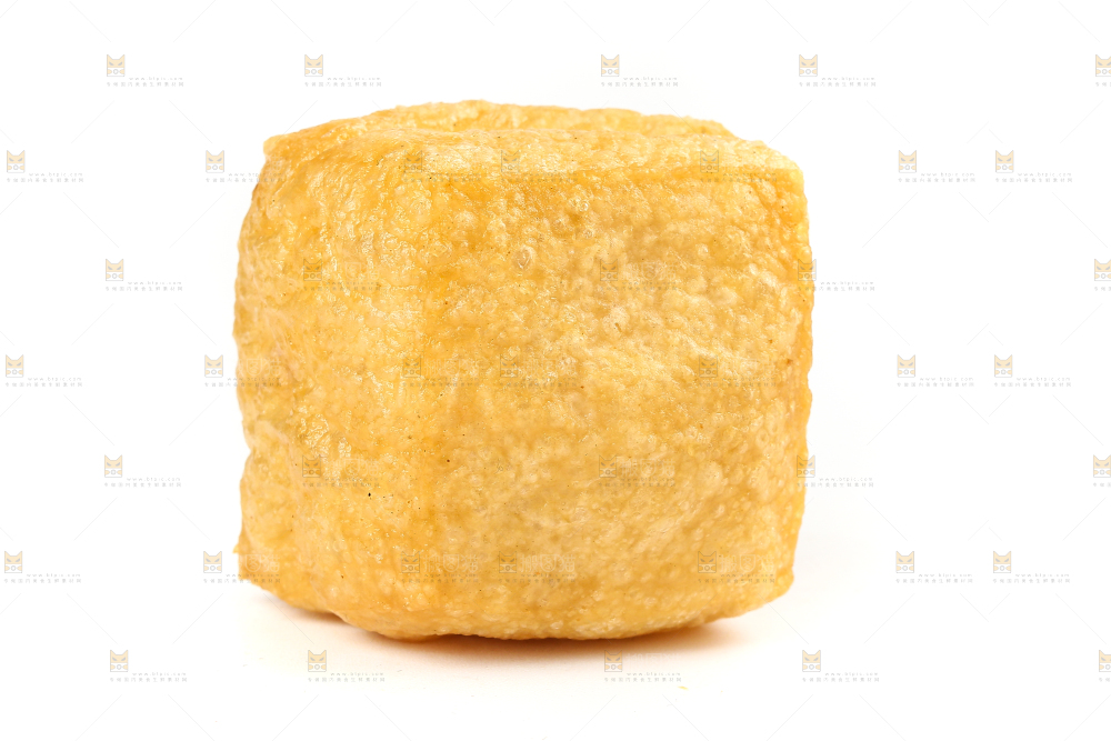 白底上的油豆腐
