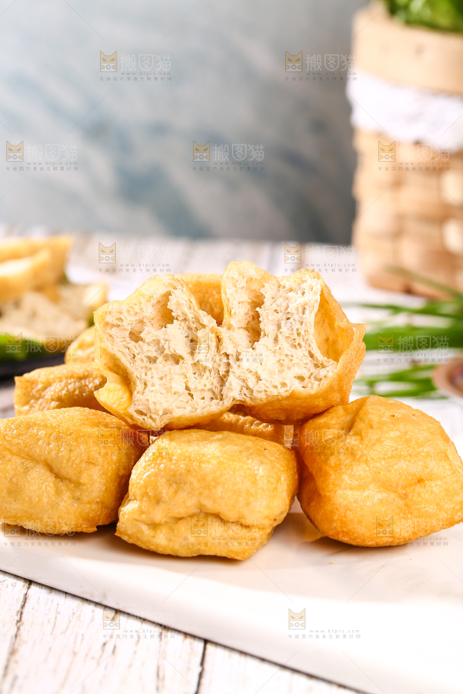 浅底上的油豆泡