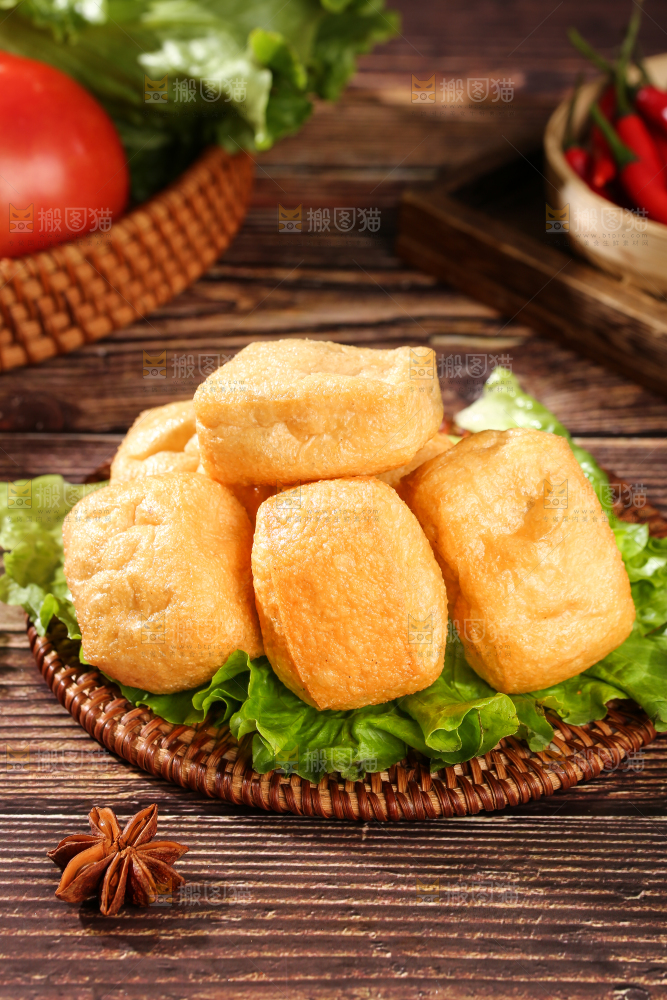 深底上的油豆腐
