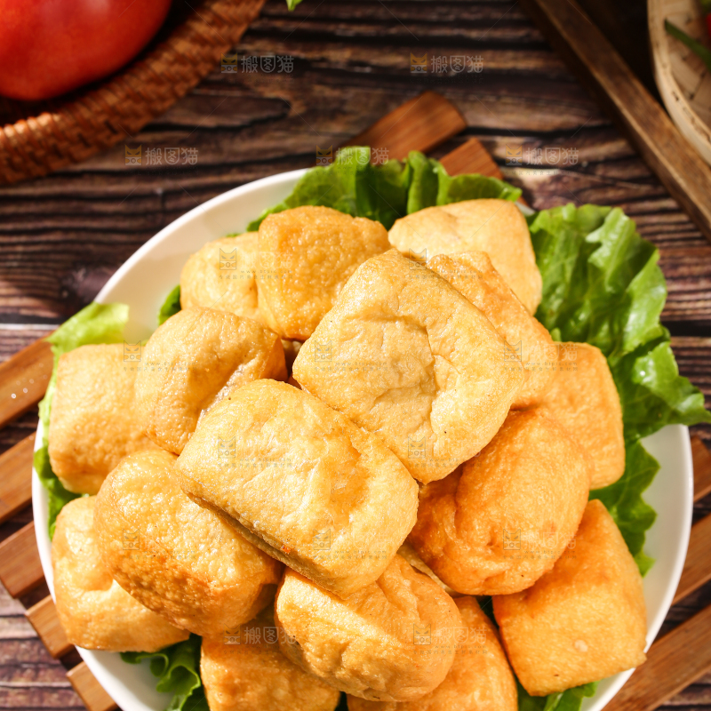 深底上的油豆腐