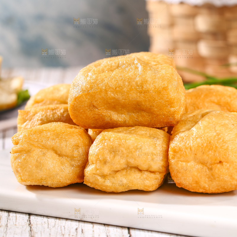 浅底上的油豆泡