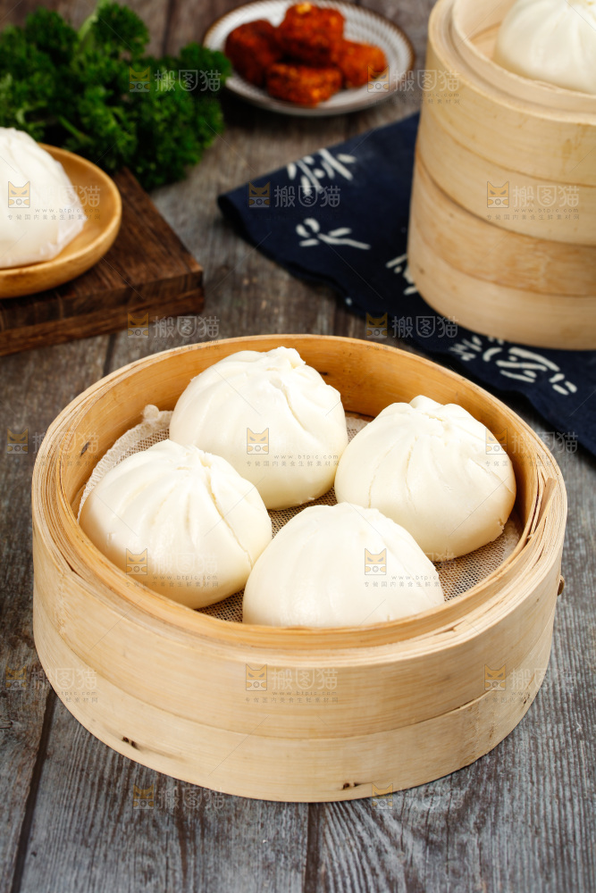 深底上的滑肉包