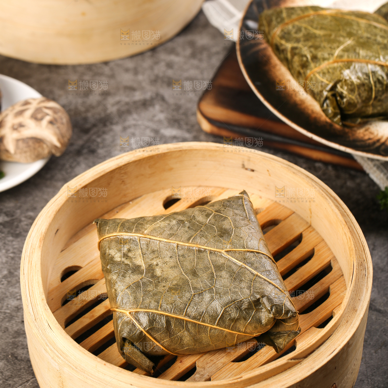 深底上的糯米鸡
