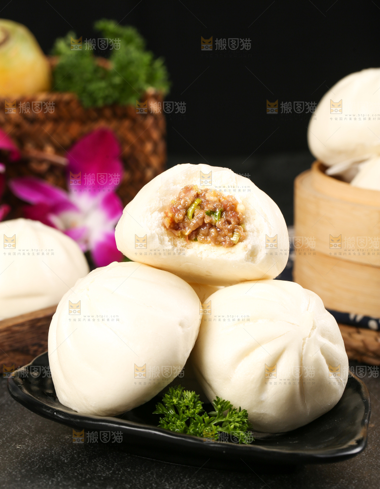 深底上的滑肉包
