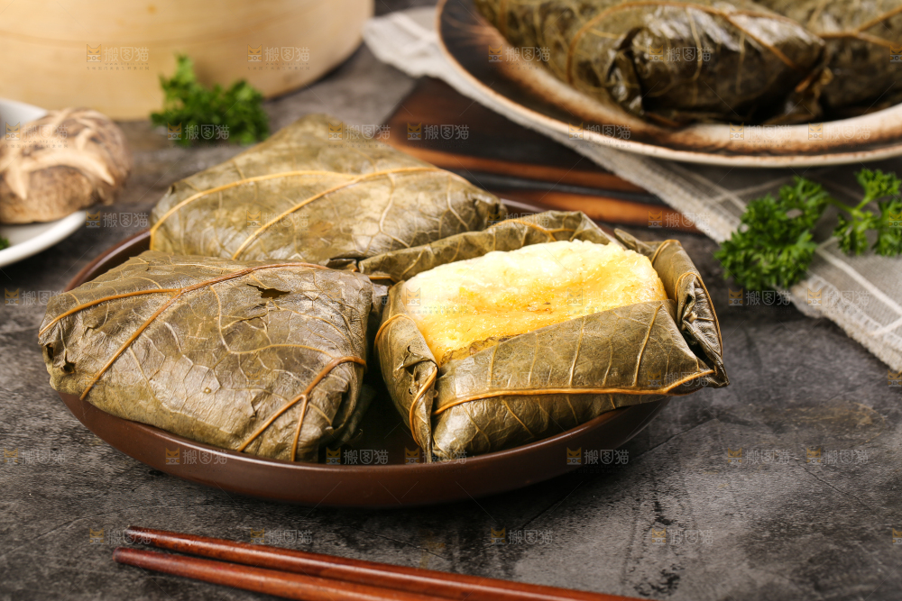 深底上的糯米鸡