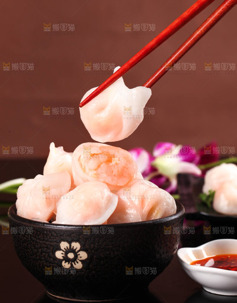 深底上的虾饺