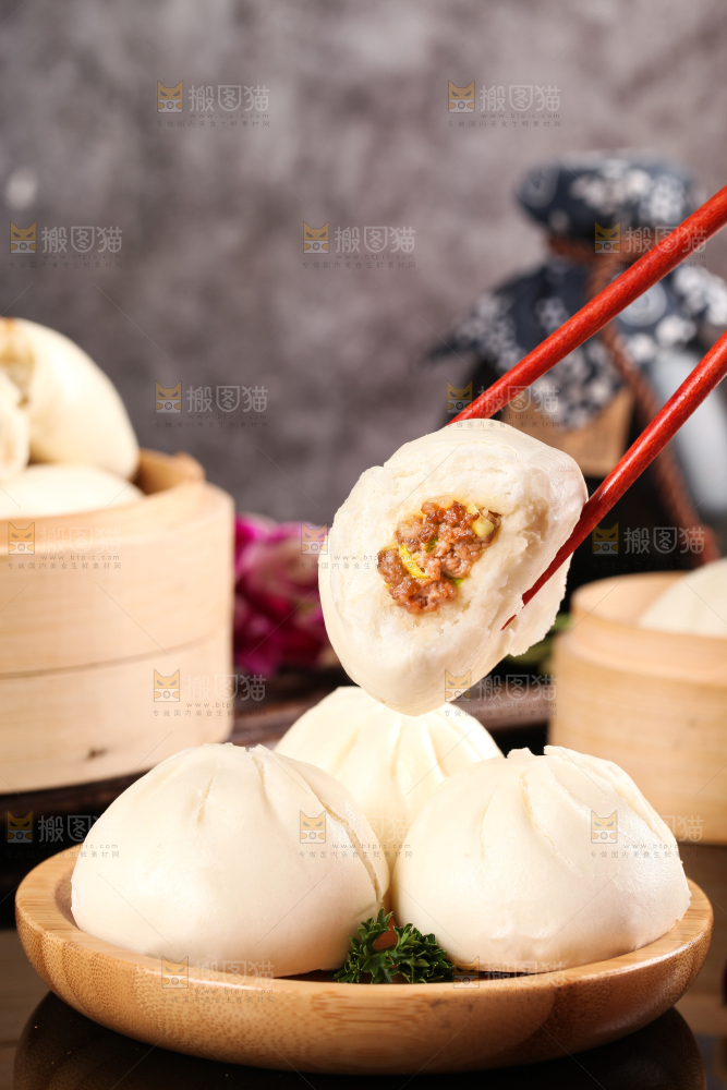 深底上的滑肉包