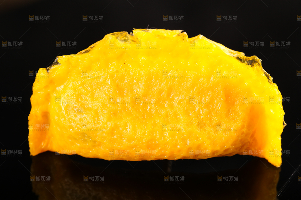 深底上的蛋饺