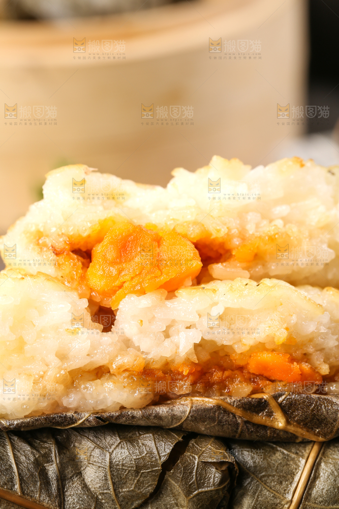 深底上的糯米鸡