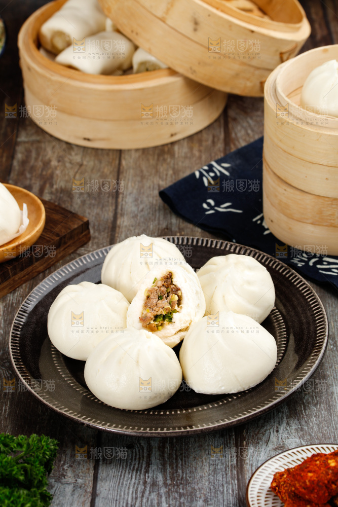 深底上的滑肉包