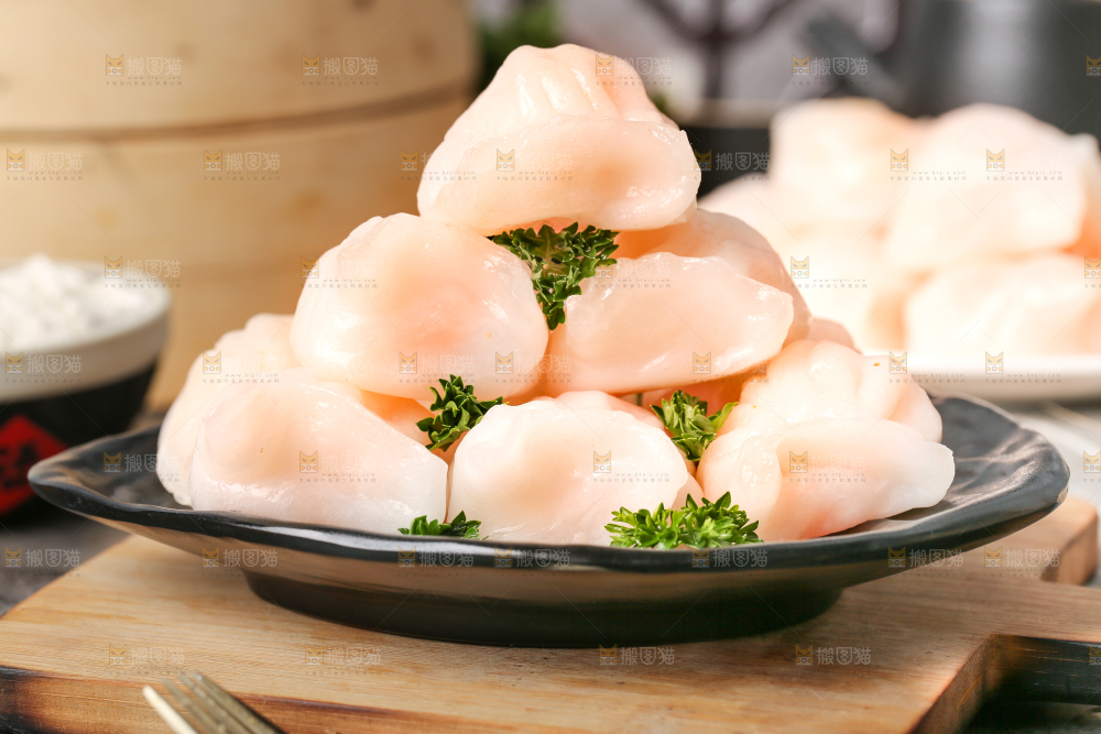 深底上的虾饺
