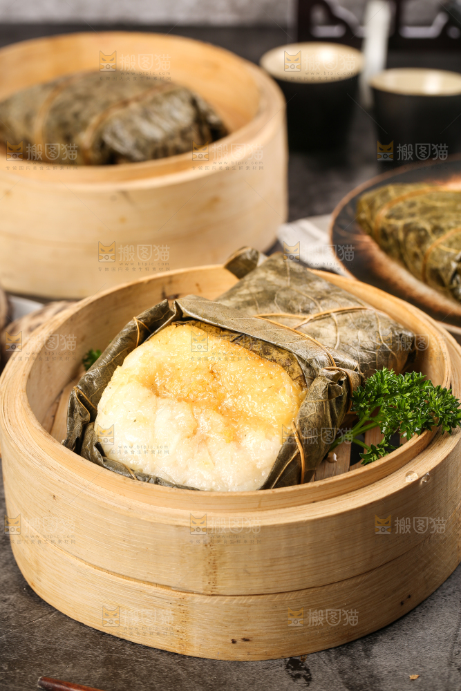 深底上的糯米鸡