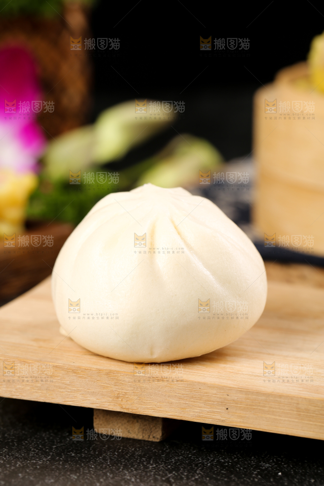 深底上的滑肉包
