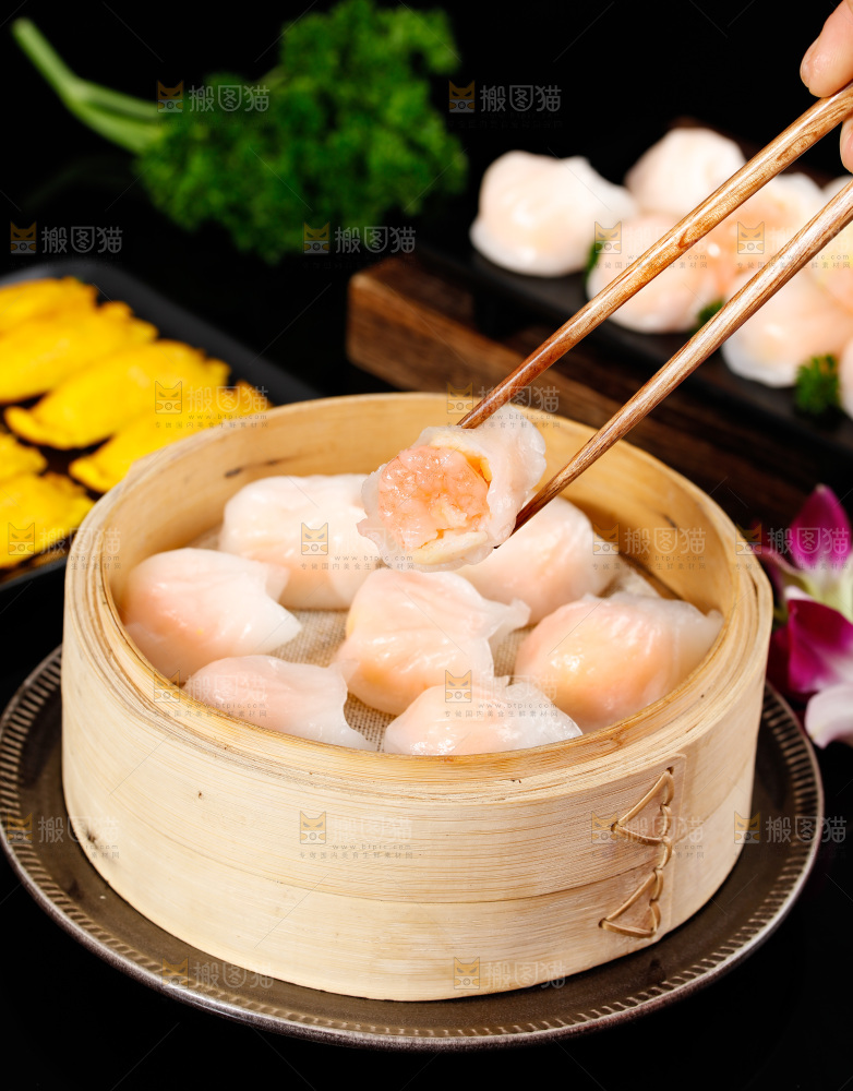 深底上的虾饺