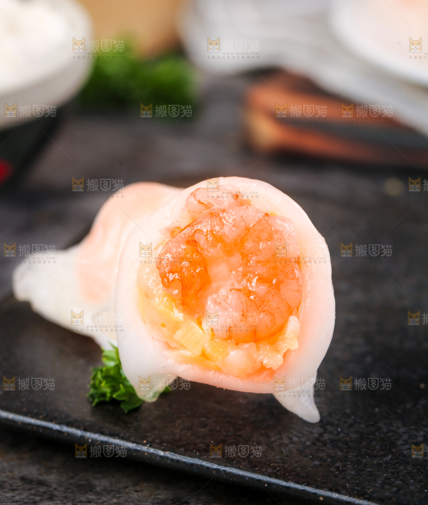 深底上的虾饺