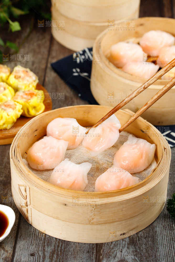 深底上的虾饺