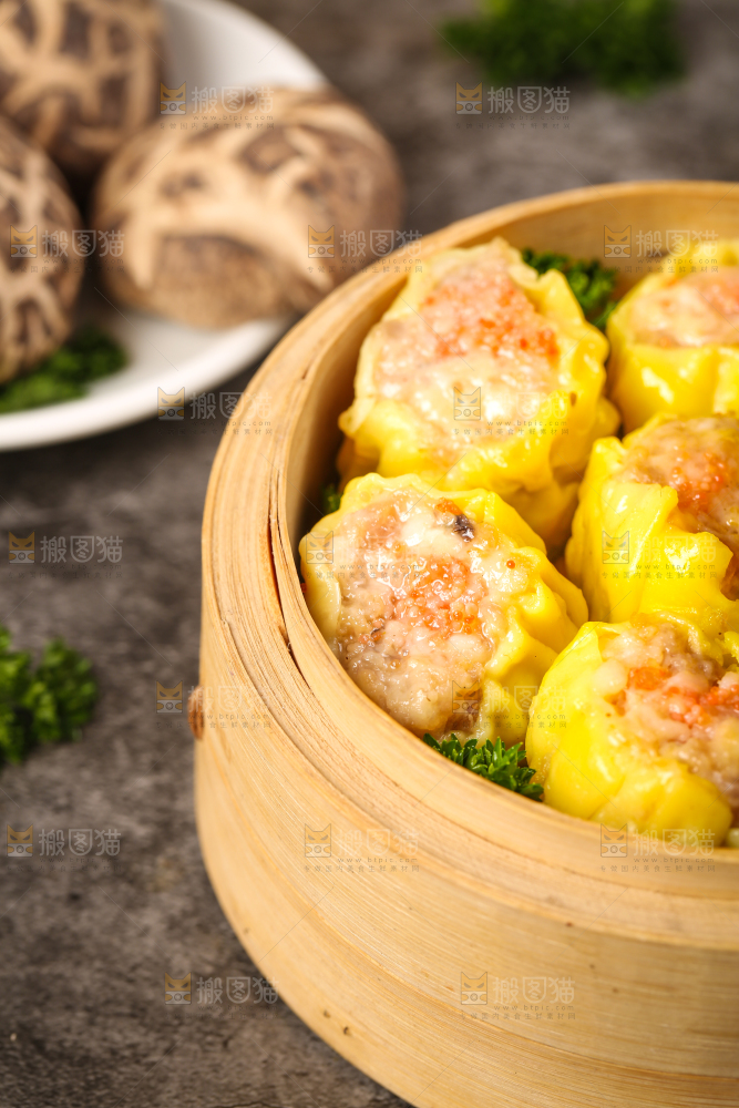 深底上的虾肉烧卖