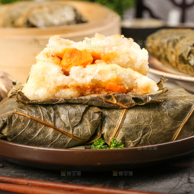 深底上的糯米鸡