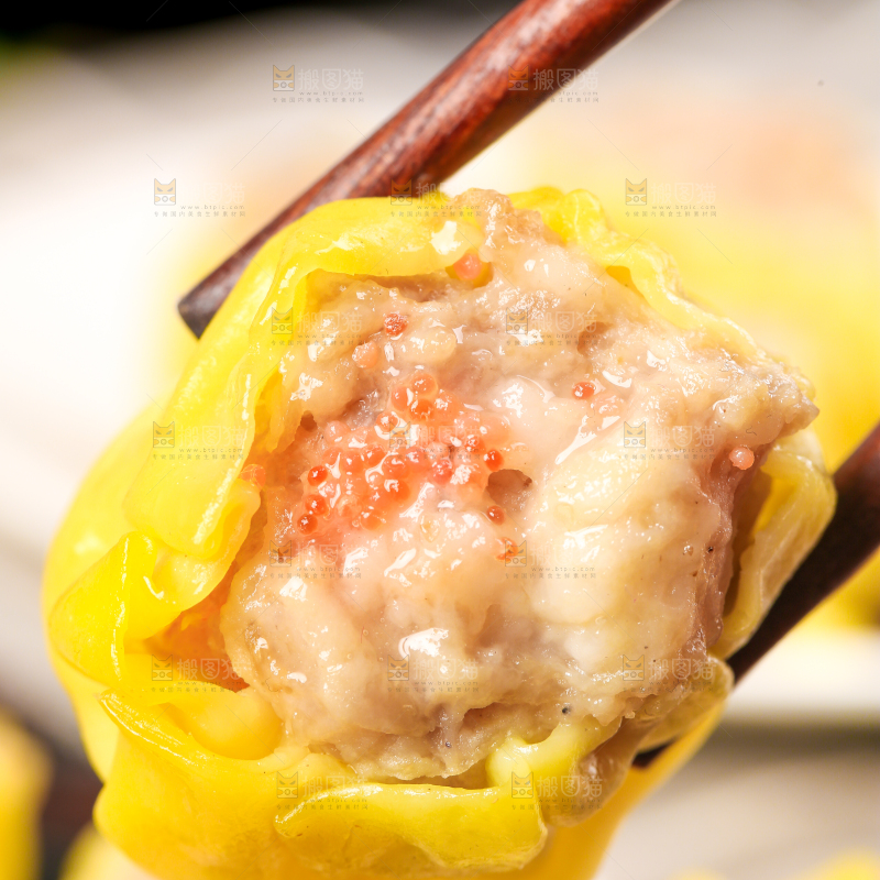深底上的虾肉烧卖