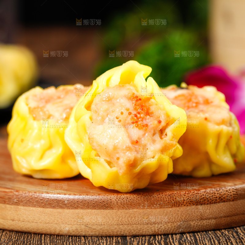 深底上的虾肉烧卖