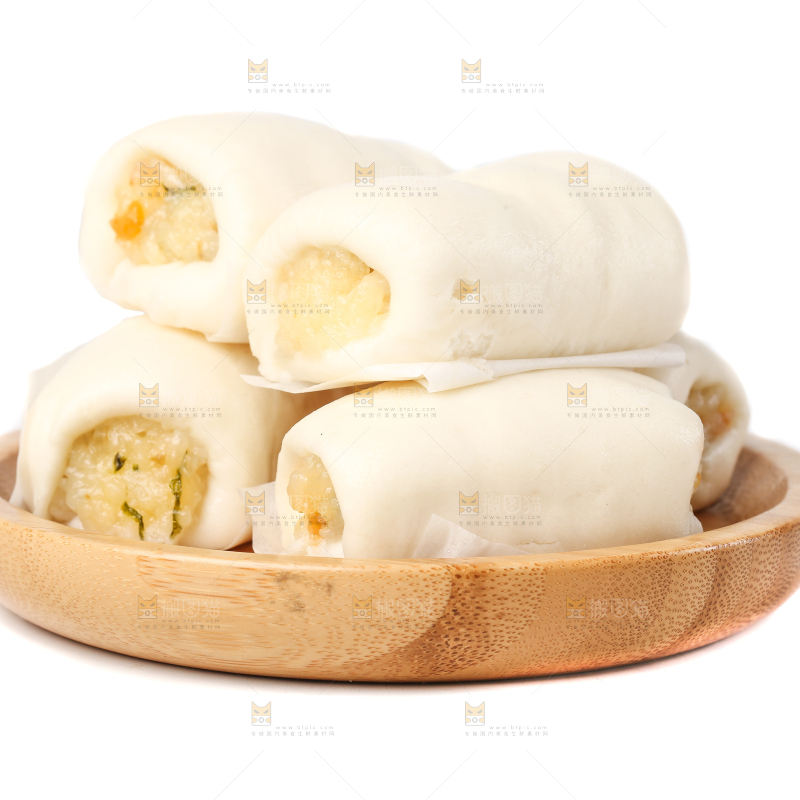 白底上的糯米卷