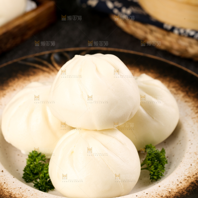深底上的滑肉包