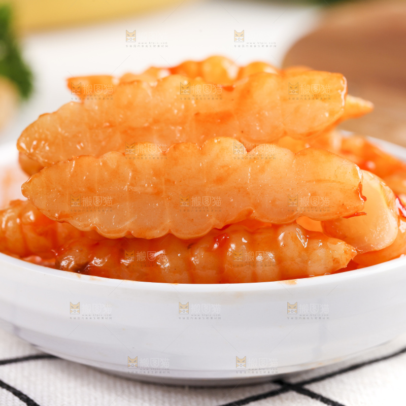 盘子里的红油宝塔菜