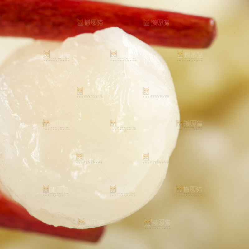 盘子里的泡椒宝塔菜