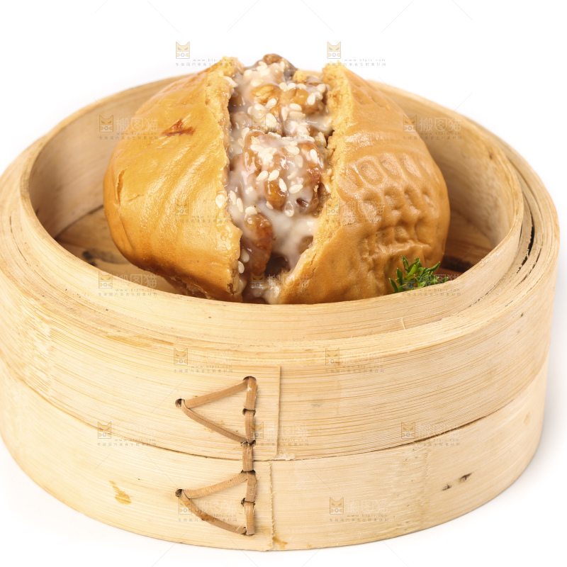 白底上的核桃包
