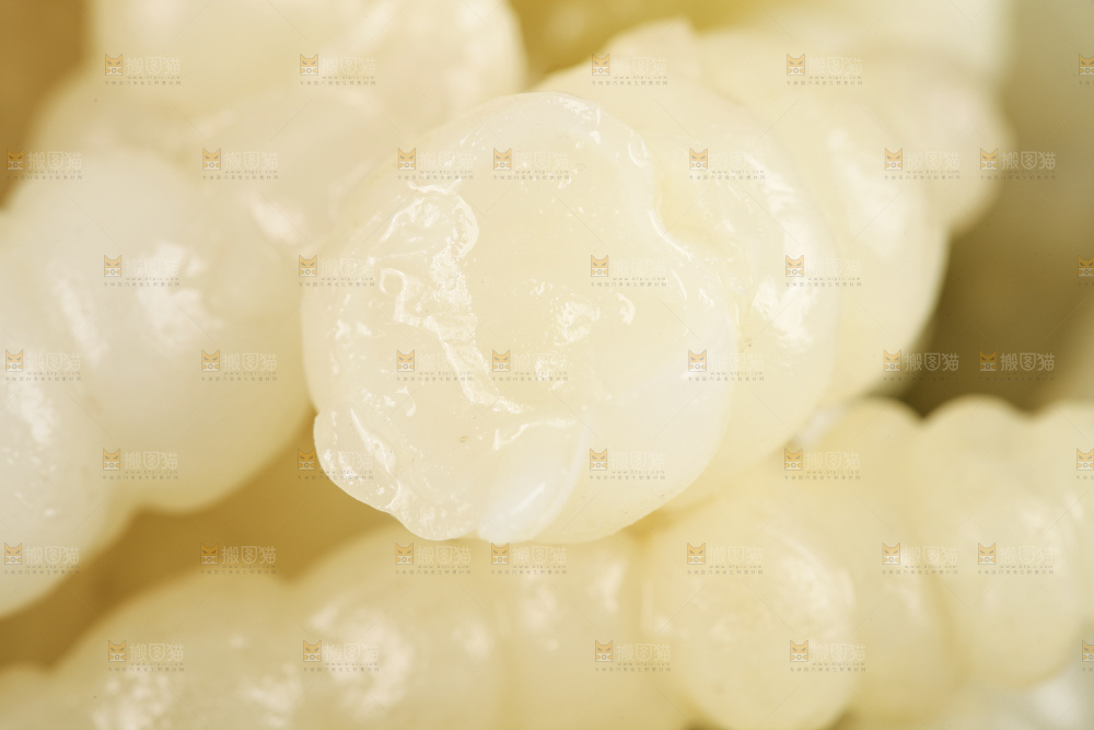 盘子里的泡椒宝塔菜