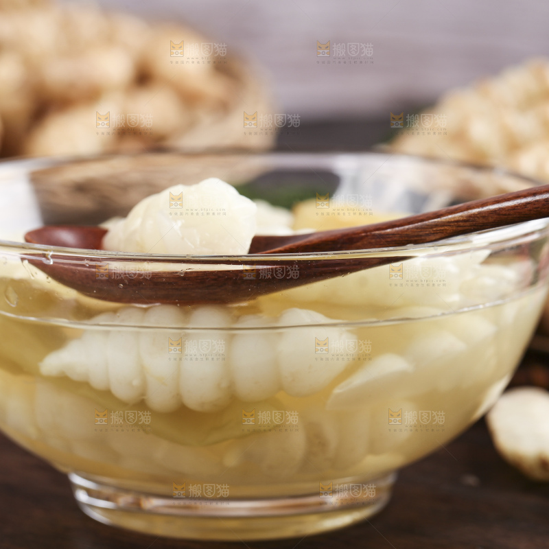 盘子里的泡椒宝塔菜