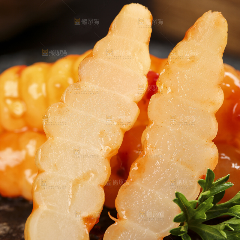 盘子里的红油宝塔菜