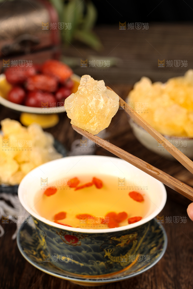 深底上的黄冰糖