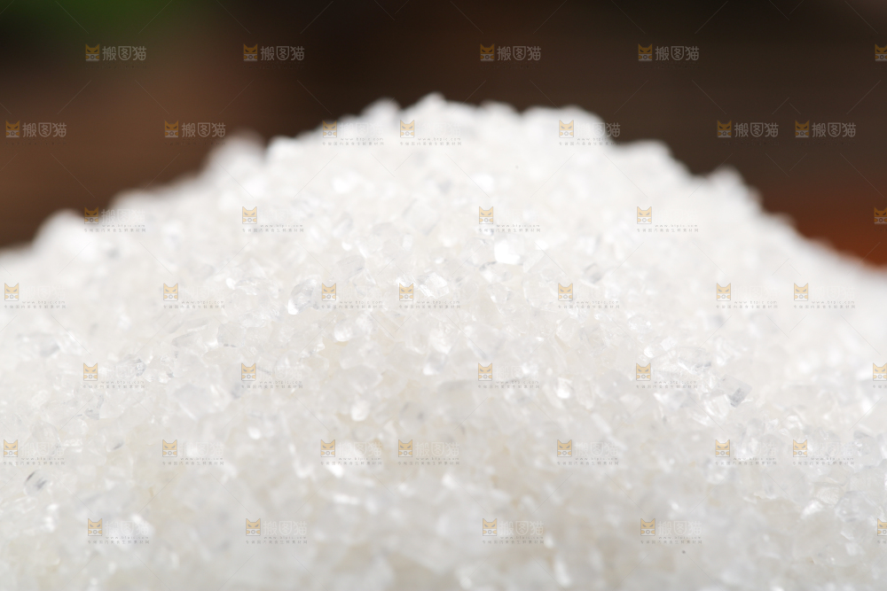 深底上的白砂糖