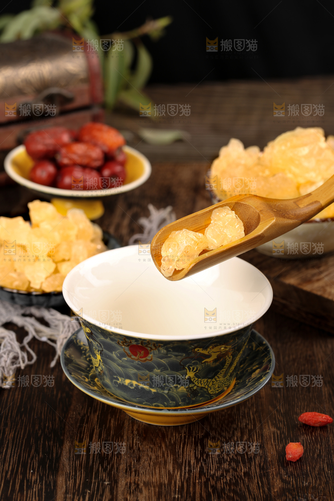 深底上的黄冰糖