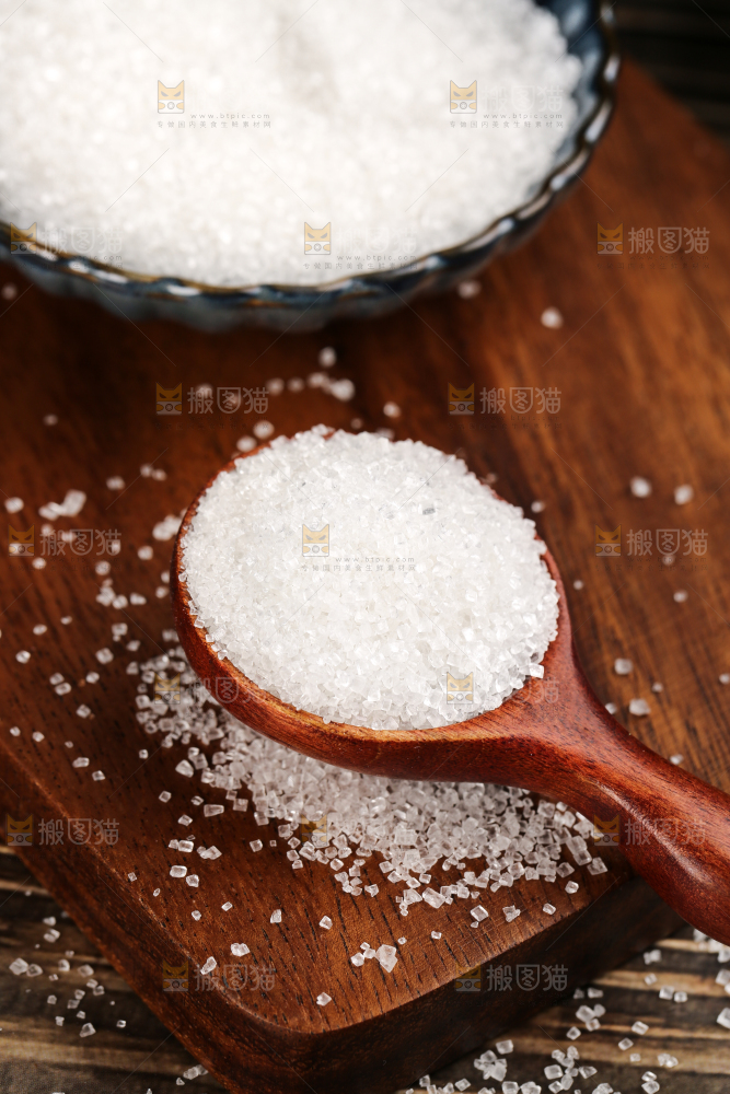深底上的白砂糖